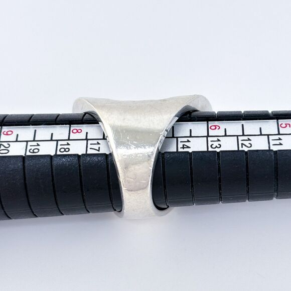 Vintage Mexico CH Sterling Silver 925 Hammered Wide Band Statement Ring Size 7 - Picture 7 of 9